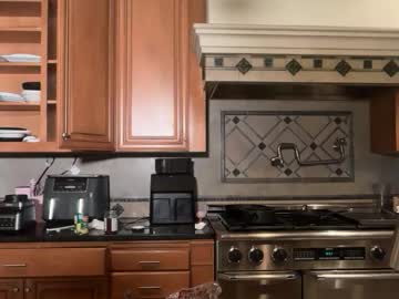 lunarose17's chat room