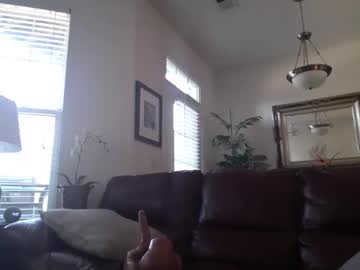 hotblondemilf1962's chat room