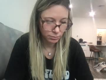 texas_blonde's chat room