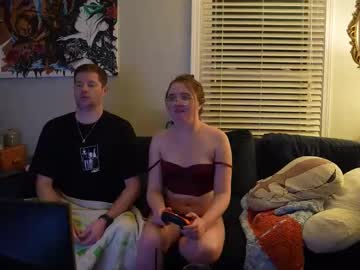 peachespunkins's chat room