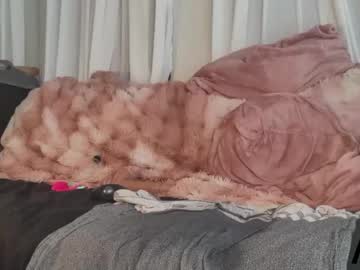 ava_west's chat room