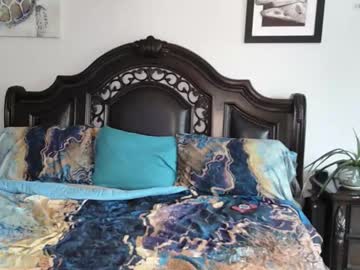 pussylix3's chat room