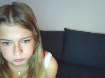 angelblisss's chat room