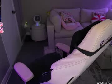 sabrinasarcade's chat room