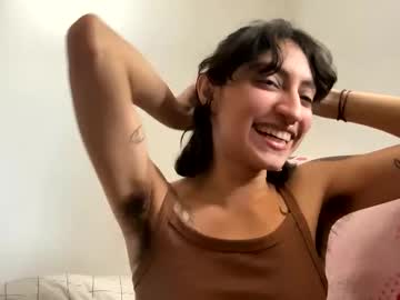 tinyhairycherry's chat room