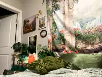 redgingersnapz's chat room