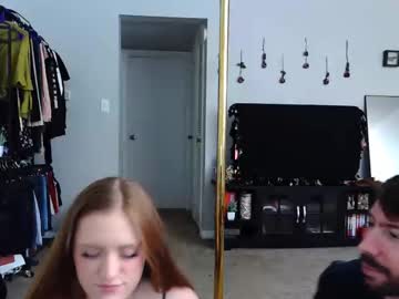 yellowpony121212's chat room