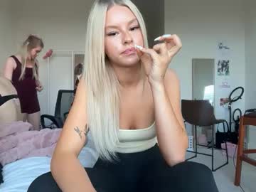 kenziesmithh's chat room