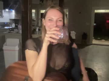 kaileeshy's chat room