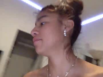 pretty_girl828687's chat room