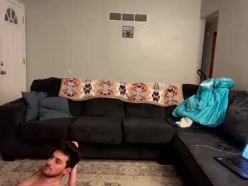 college_packing_8's chat room