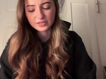 fantasyella's chat room