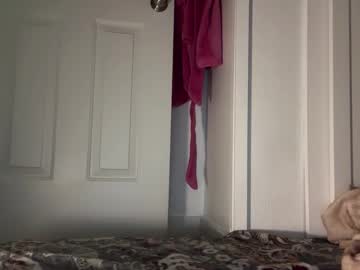 fantasyella's chat room