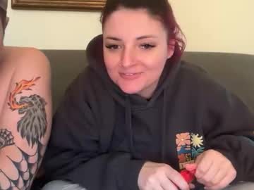 sexycouple41110's chat room