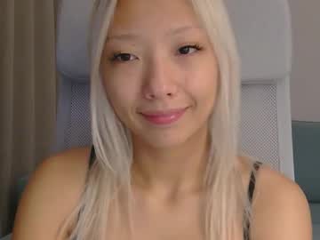 vivianwinters's chat room