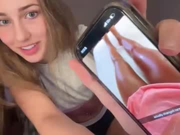 sweetgirlzara's chat room