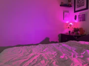 hannahtaylorr's chat room