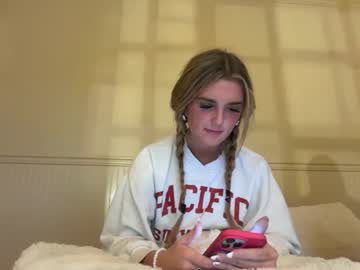 alyssastonee's chat room