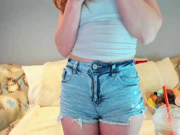 eatmygingersnapps's chat room