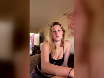 sexymomma0's chat room