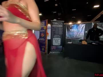 maevemads's chat room