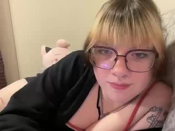 irissweets's chat room