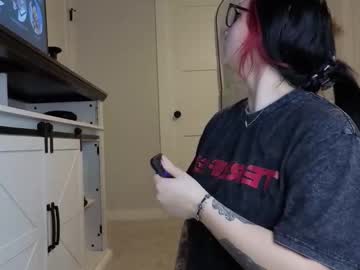 iveyjade33's chat room