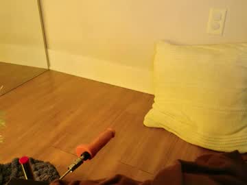 annatigarr's chat room