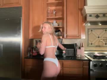 kenziesmithh's chat room