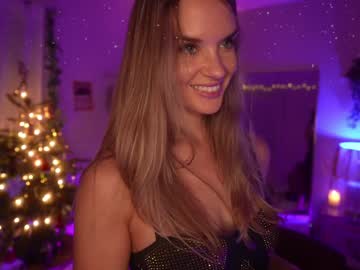 phoenix_taylor's chat room