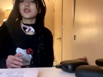 esoterickitten777's chat room