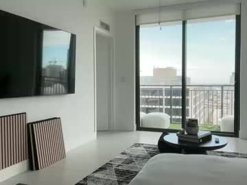 camiliakxoxo's chat room