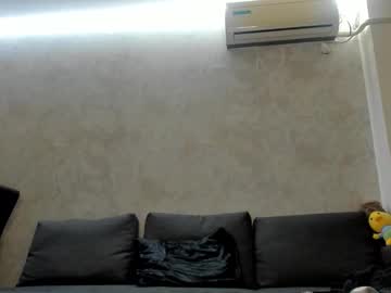 v_deville's chat room