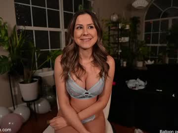 livanddrew's chat room