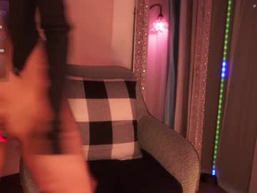 mysticxkitty's chat room