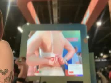 _natycutei19's chat room