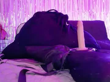 midnightrose11's chat room