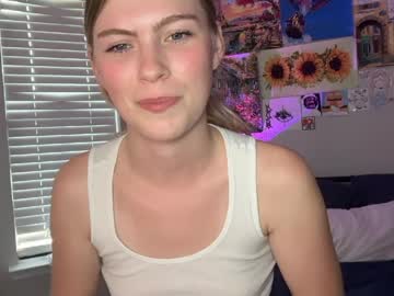 elliee81's chat room