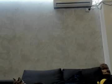 v_deville's chat room