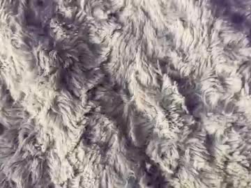 bigguylilmiss's chat room