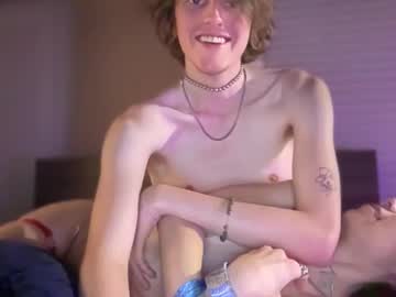 noyerkat's chat room