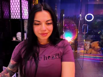 alma_pearl's chat room