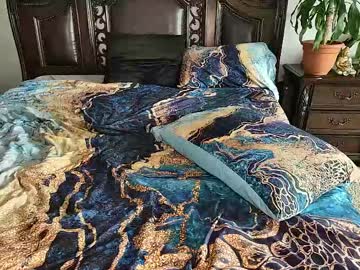 pussylix3's chat room