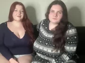 scarletttsinner's chat room