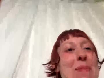 bigeyesxo's chat room