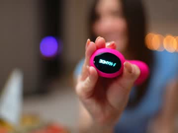 newchloe18's chat room