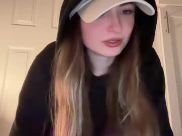 fantasyella's chat room