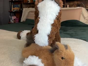 ella2sweet's chat room