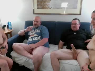 lizzieblue4u's chat room