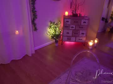 phoenix_taylor's chat room